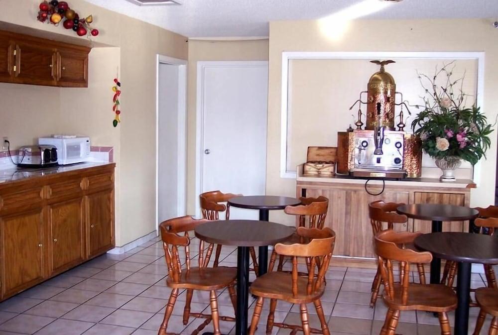 Value Inn & Suites - Harlingen Luaran gambar