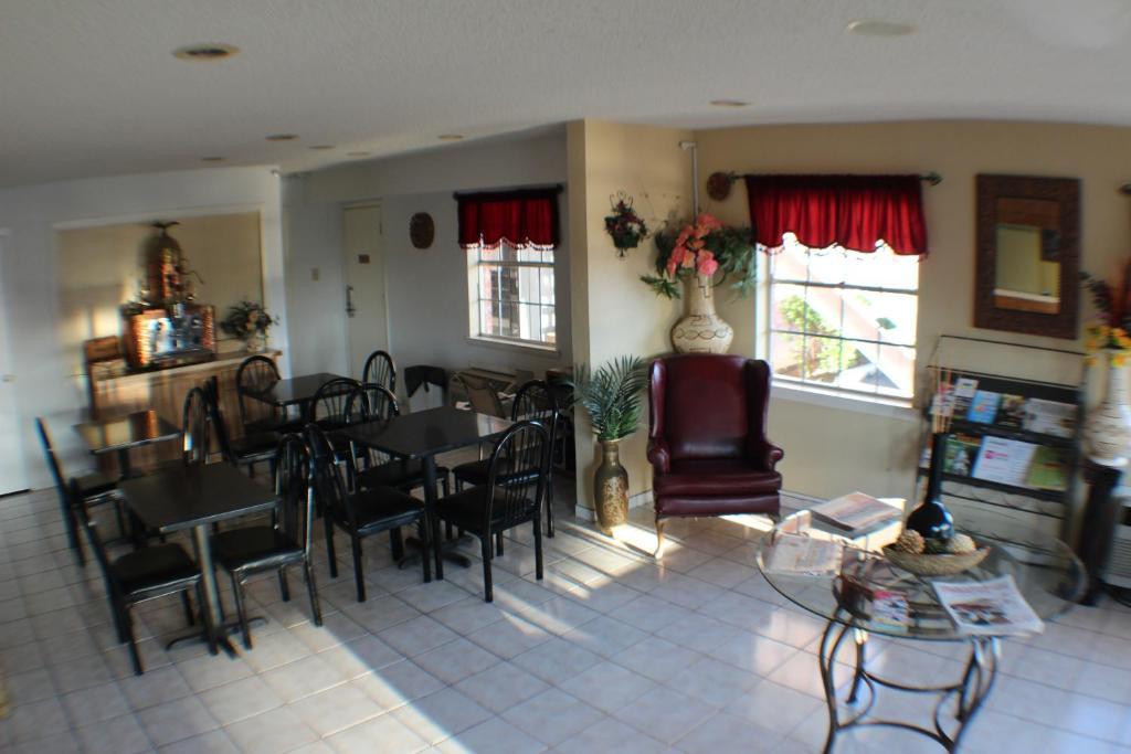 Value Inn & Suites - Harlingen Luaran gambar